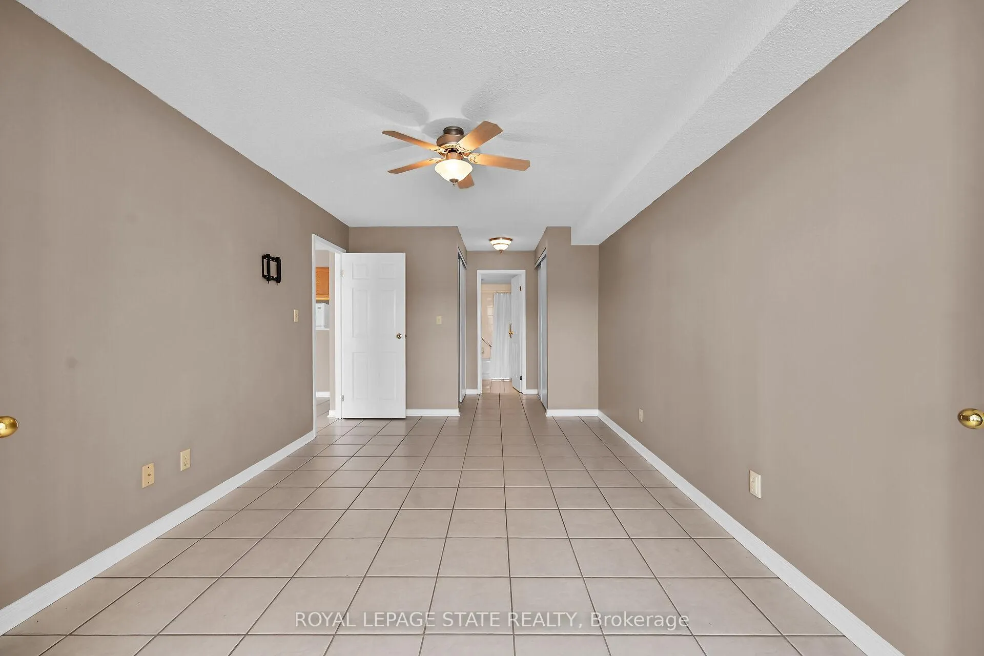 Photo 15 of Unit 302, 495 #8 Highway, Hamilton, Stoney Creek — HOMEH
