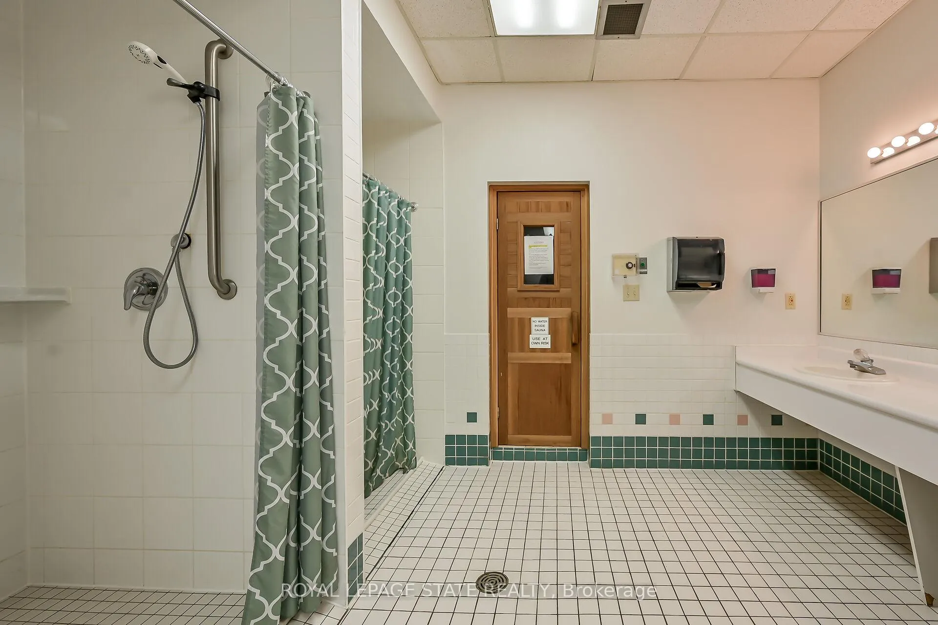Photo 35 of Unit 302, 495 #8 Highway, Hamilton, Stoney Creek — HOMEH