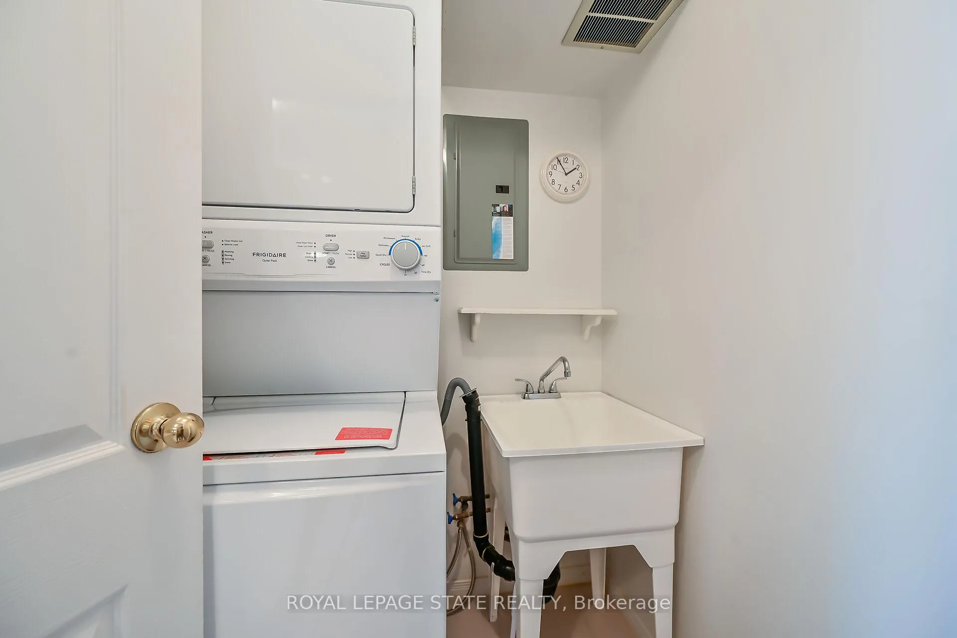 Photo 36 of Unit 302, 495 #8 Highway, Hamilton, Stoney Creek — HOMEH