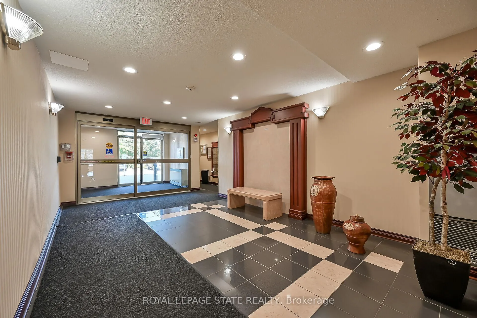 Photo 39 of Unit 302, 495 #8 Highway, Hamilton, Stoney Creek — HOMEH