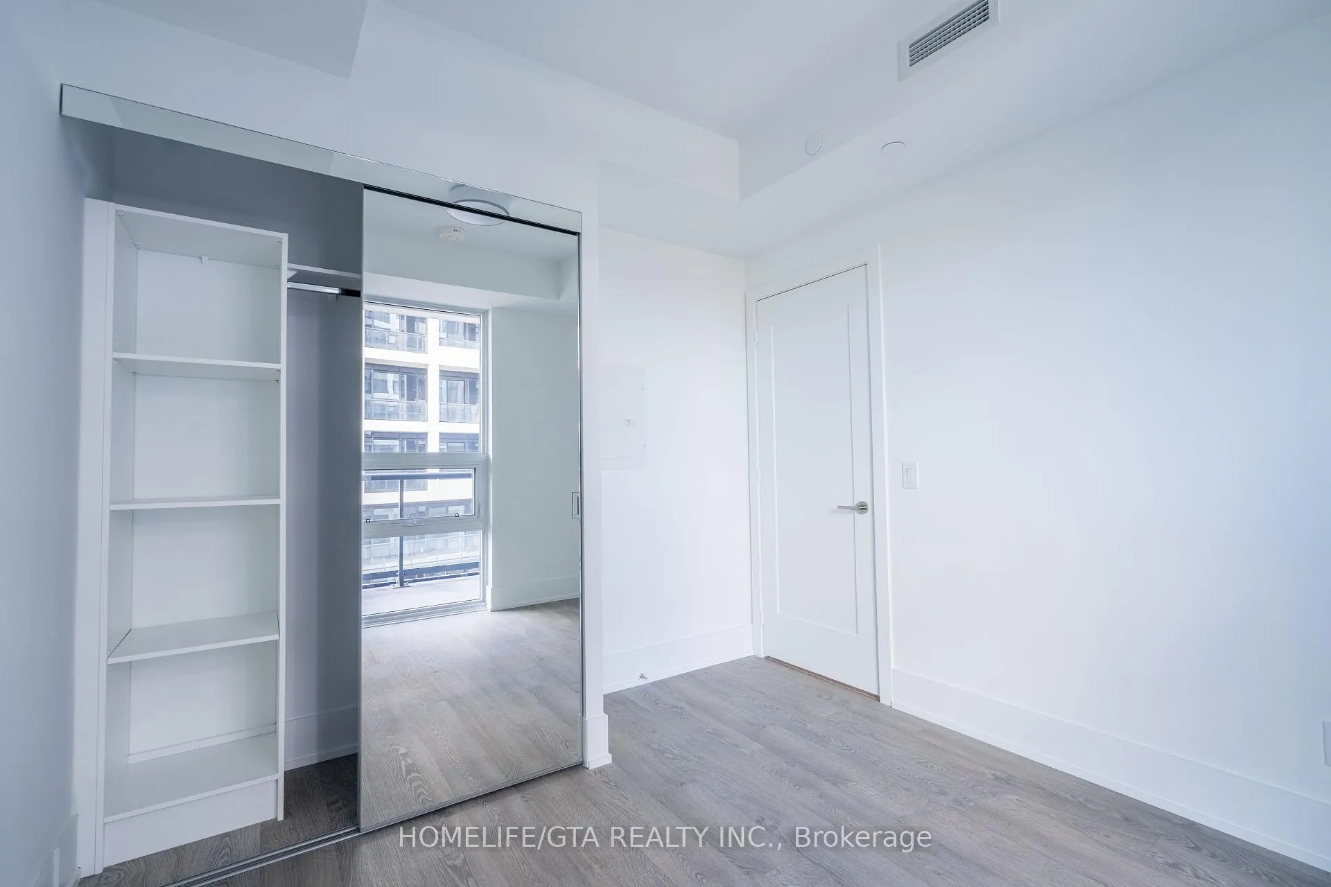 Photo 6 of Unit 902, 115 Denison Avenue, Toronto, Kensington-Chinatown — HOMEH