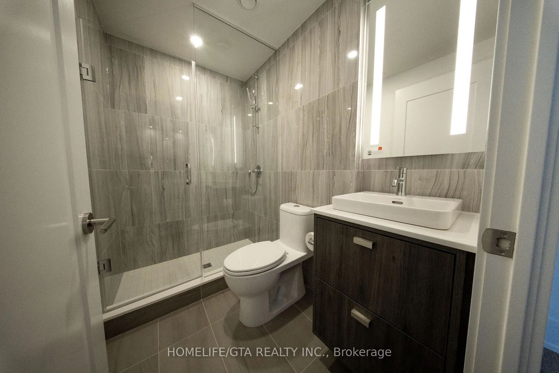 Photo 9 of Unit 902, 115 Denison Avenue, Toronto, Kensington-Chinatown — HOMEH