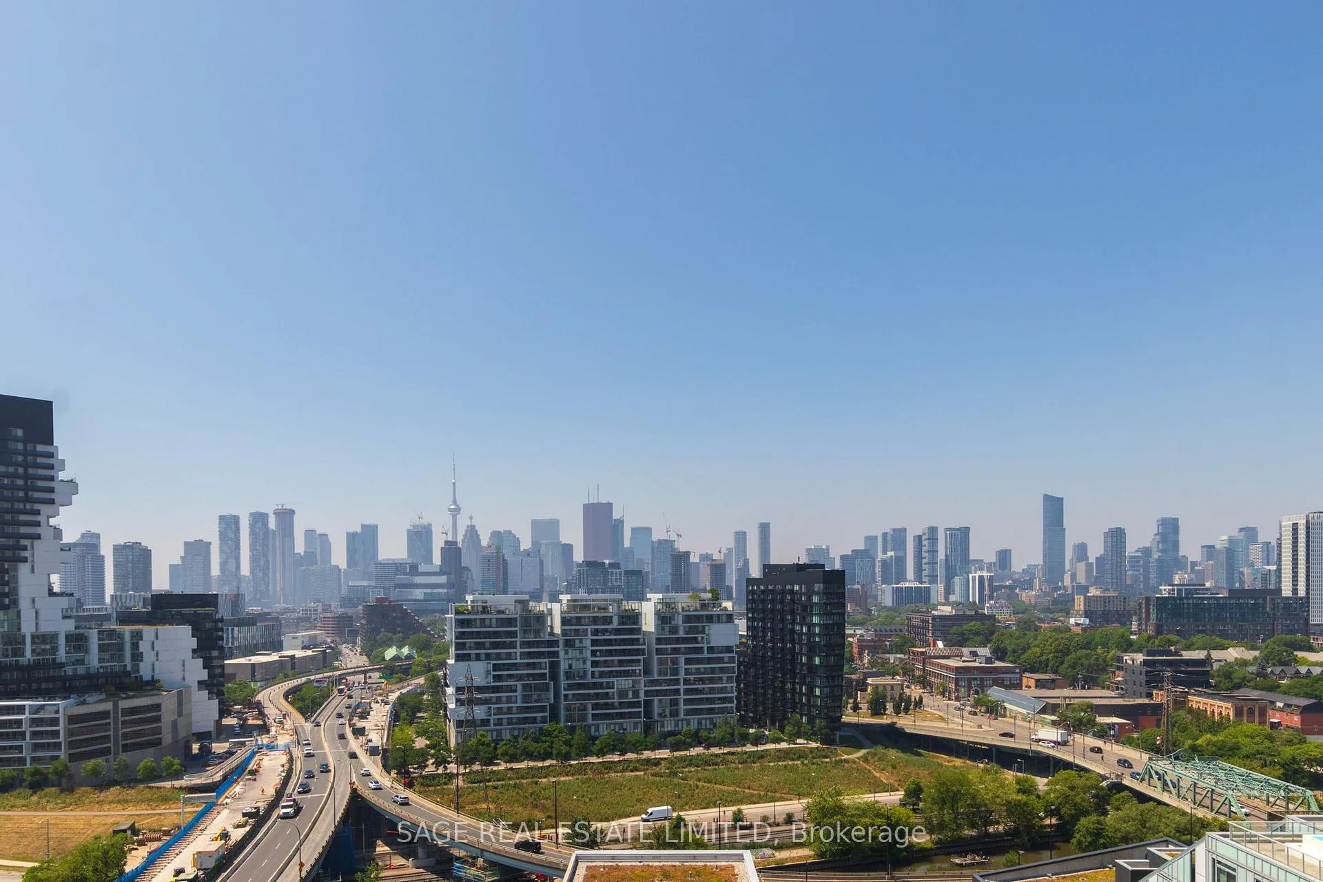 Photo 2 of Unit 1509, 15 Baseball Place, Toronto, South Riverdale — HOMEH