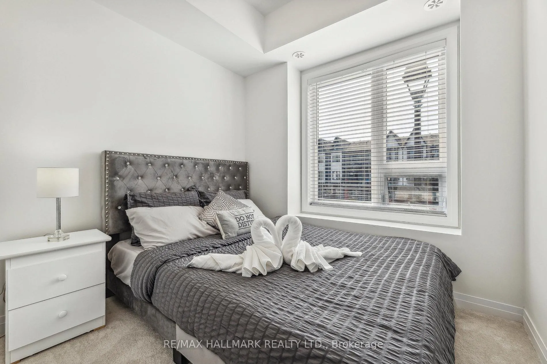 Photo 11 of Unit 819, 2635 William Jackson Drive, Pickering, Duffin Heights — HOMEH