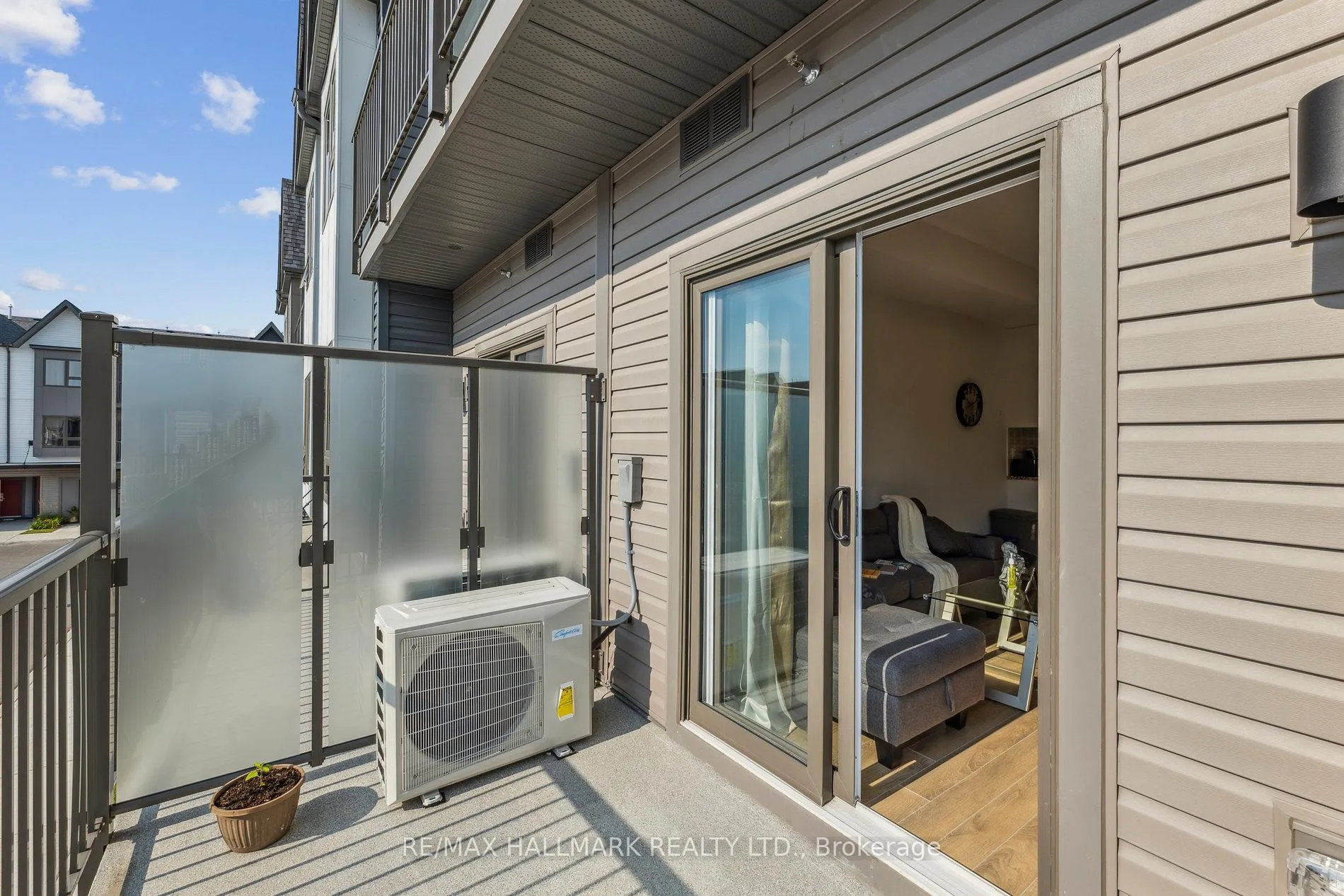Photo 18 of Unit 819, 2635 William Jackson Drive, Pickering, Duffin Heights — HOMEH