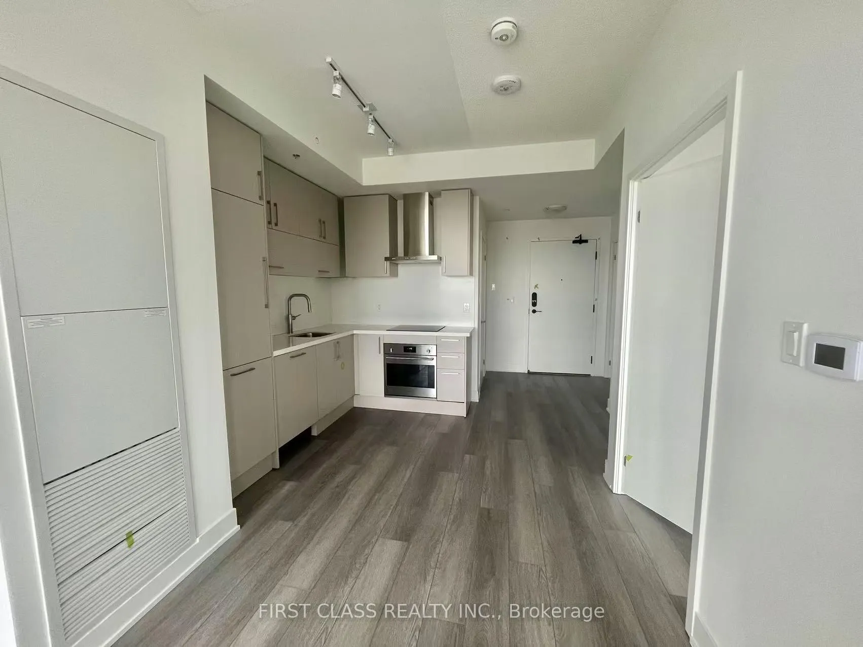 Photo 5 of Unit 2008, 38 Andre De Grasse Street, Markham, Unionville — HOMEH