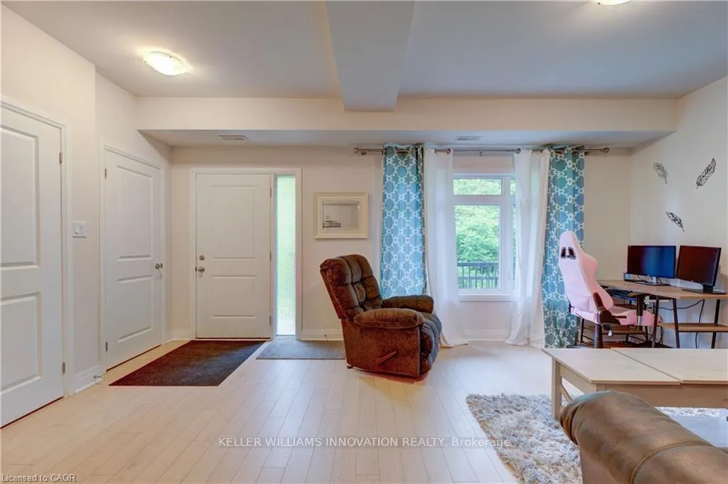 Photo 3 of Unit 65, 2 Willow Street, Brant, Paris — HOMEH