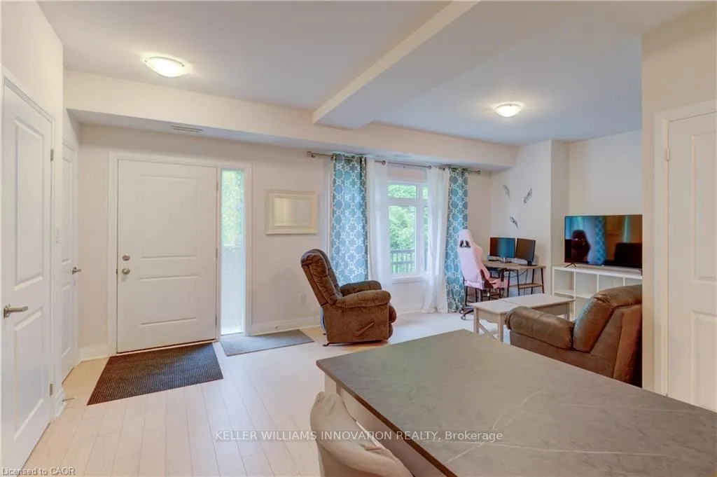 Photo 9 of Unit 65, 2 Willow Street, Brant, Paris — HOMEH