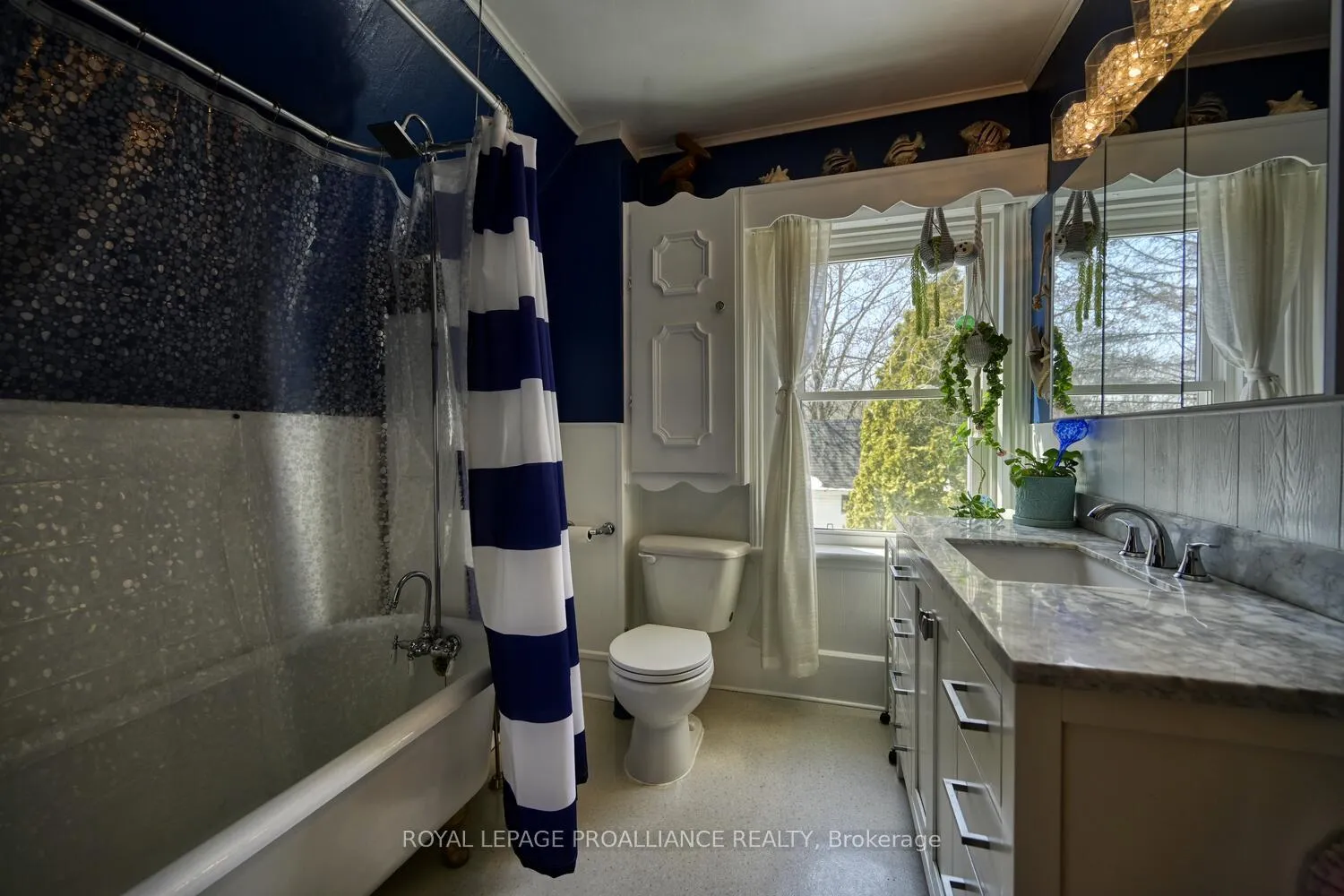 Photo 27 of 62 Beecher Street, Brockville — HOMEH