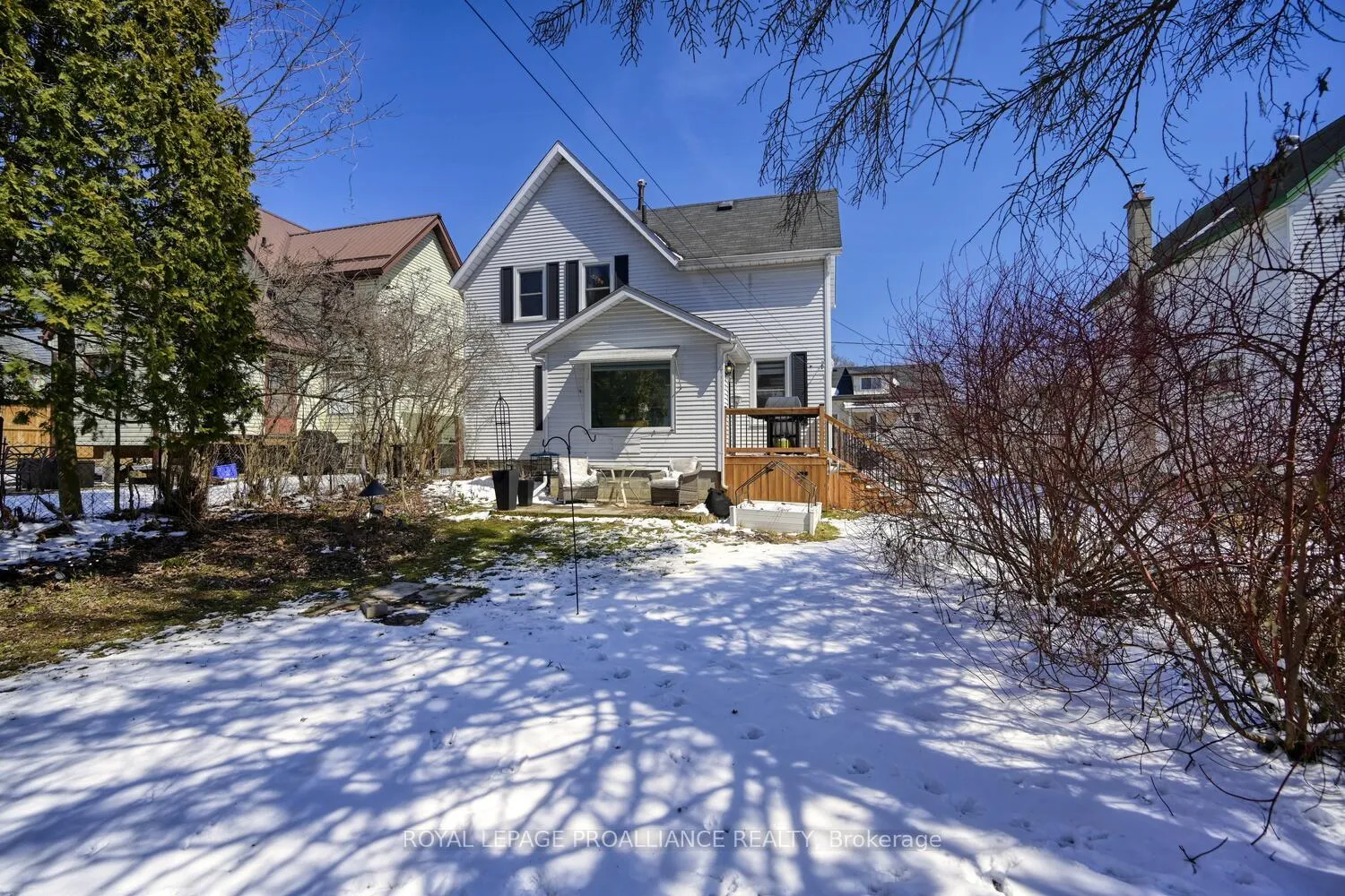 Photo 30 of 62 Beecher Street, Brockville — HOMEH