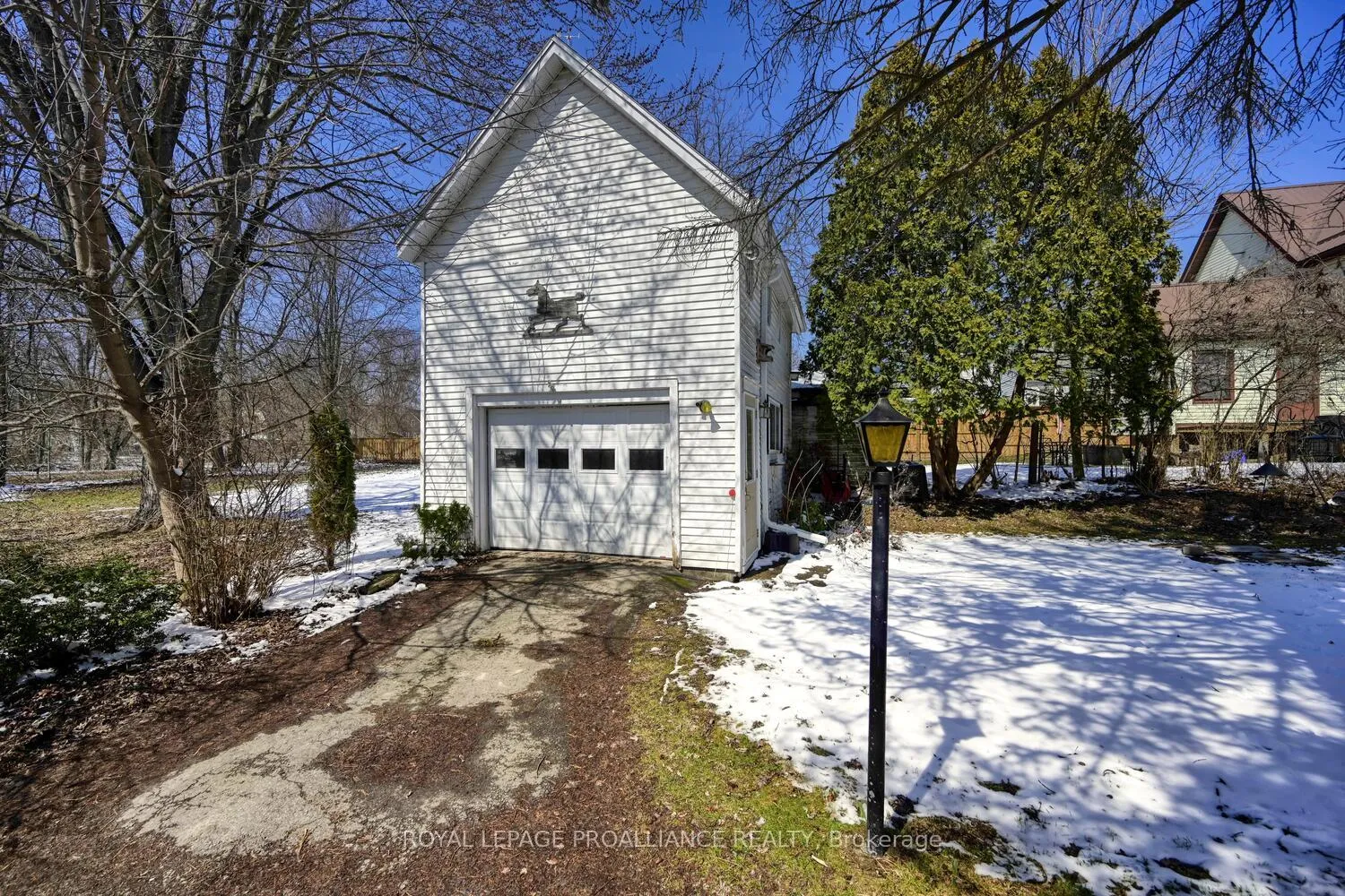 Photo 35 of 62 Beecher Street, Brockville — HOMEH