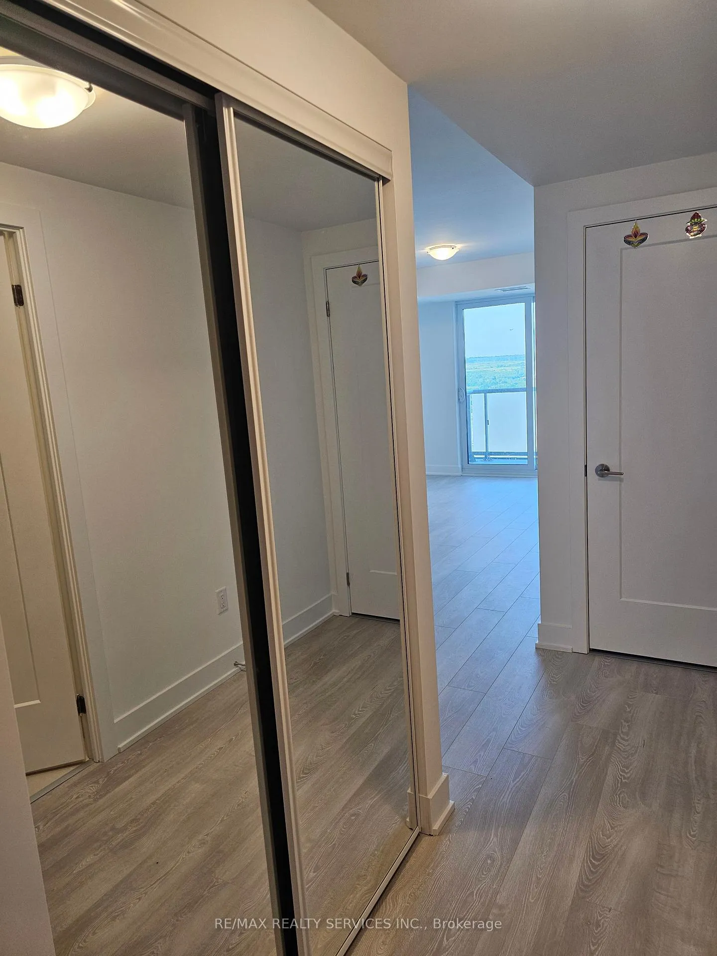 Photo 5 of Unit 2604, 2545 Simcoe Street N, Oshawa, Windfields — HOMEH