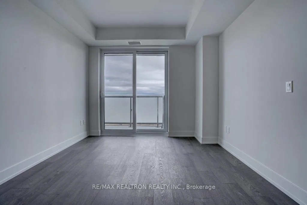 Photo 12 of Unit 813, 2550 Simcoe Street, Oshawa, Windfields — HOMEH