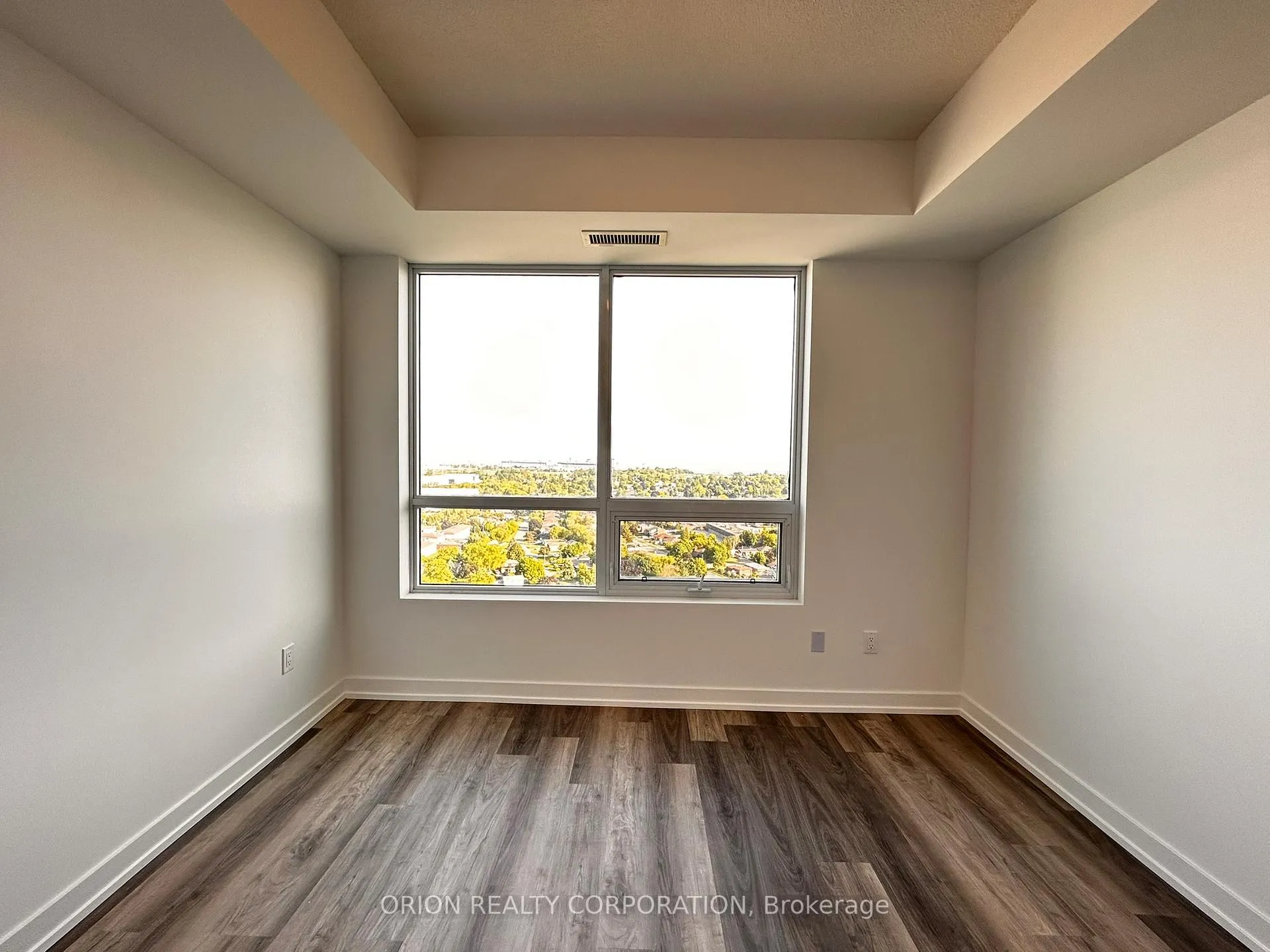 Photo 13 of Unit 2402, 1435 Celebration Drive, Pickering, Bay Ridges — HOMEH