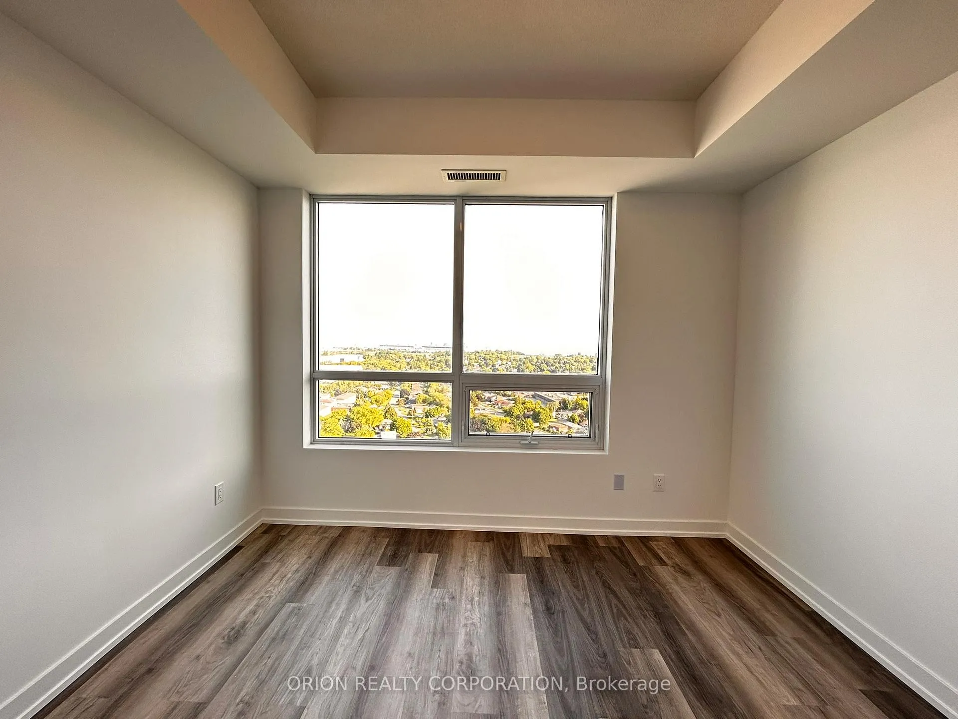 Photo 14 of Unit 2402, 1435 Celebration Drive, Pickering, Bay Ridges — HOMEH