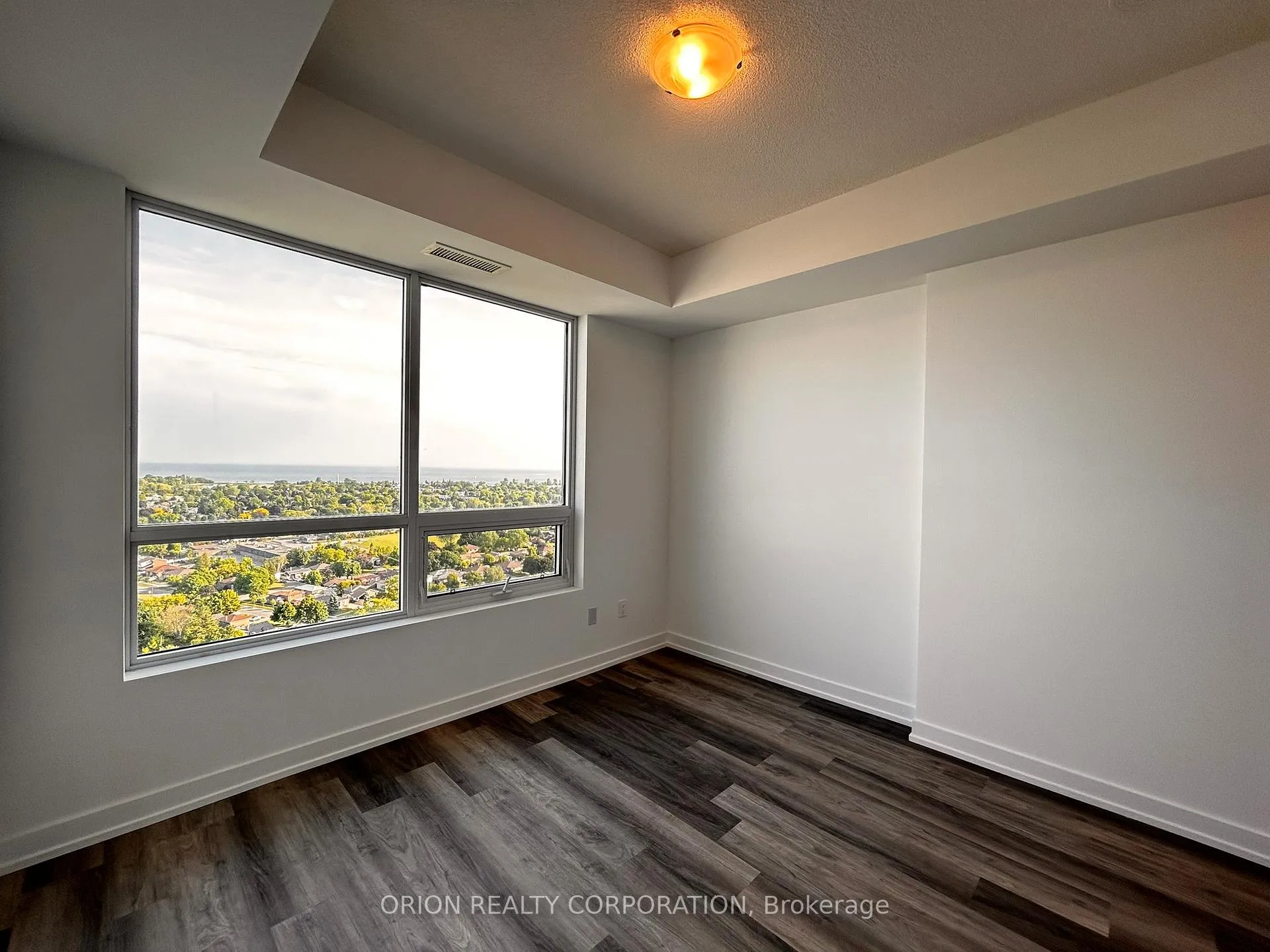Photo 15 of Unit 2402, 1435 Celebration Drive, Pickering, Bay Ridges — HOMEH