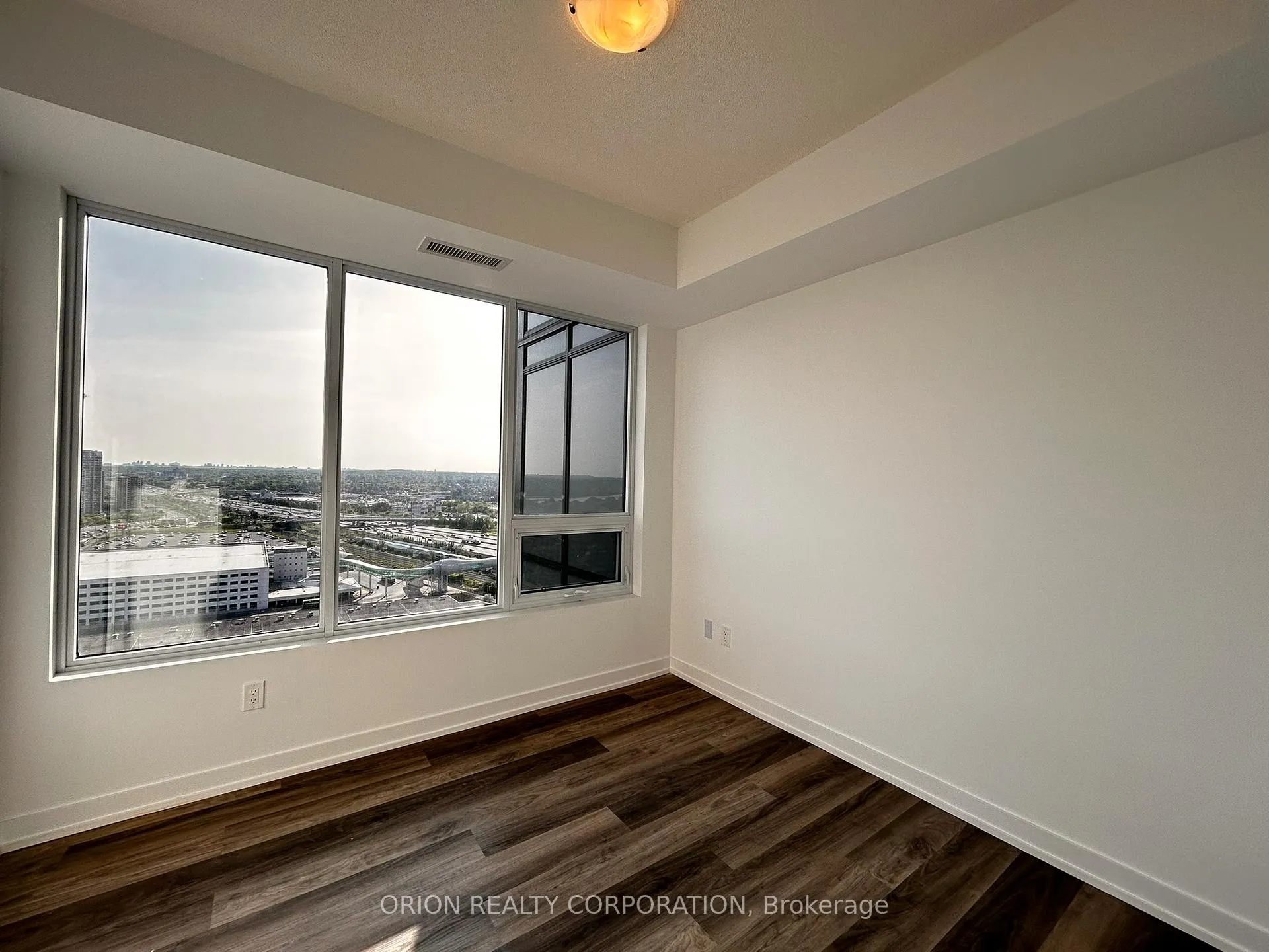 Photo 21 of Unit 2402, 1435 Celebration Drive, Pickering, Bay Ridges — HOMEH