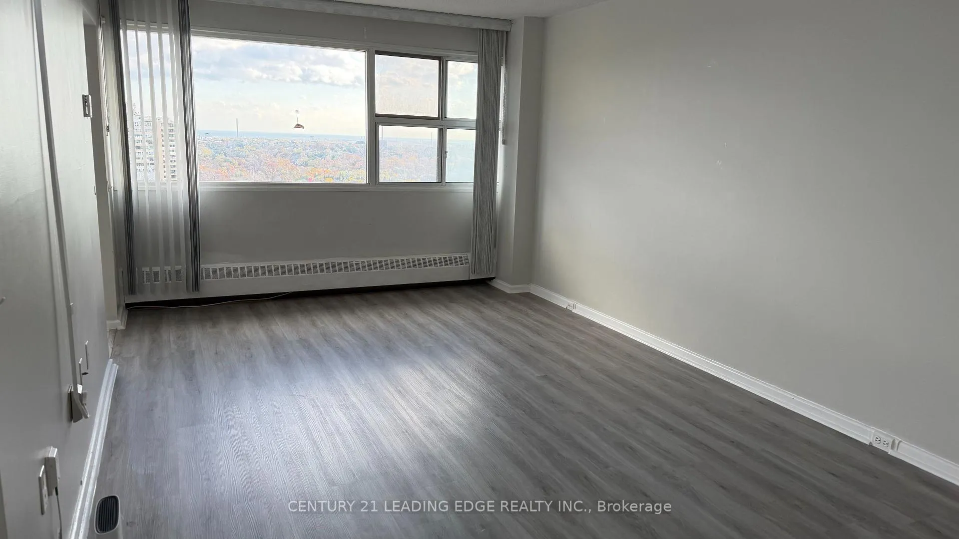 Photo 3 of Unit 2506, 735 Don Mills Road, Toronto, Flemingdon Park — HOMEH