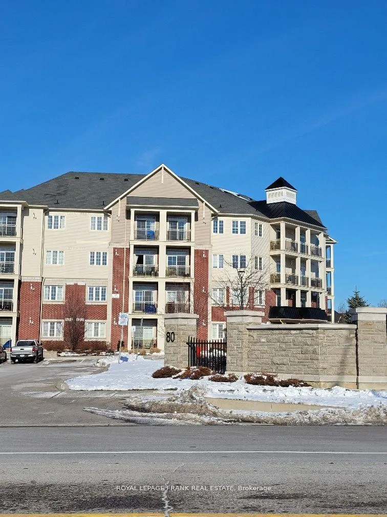 Photo 1 of Unit 303, 80 Aspen Springs Drive, Clarington, Bowmanville — HOMEH