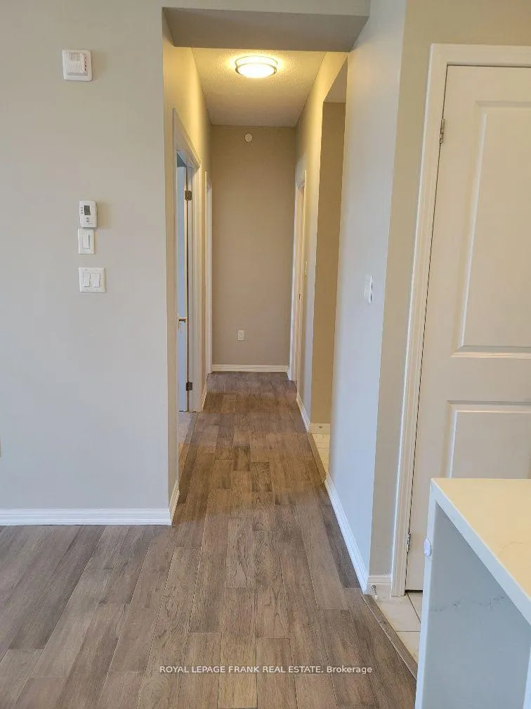 Photo 7 of Unit 303, 80 Aspen Springs Drive, Clarington, Bowmanville — HOMEH
