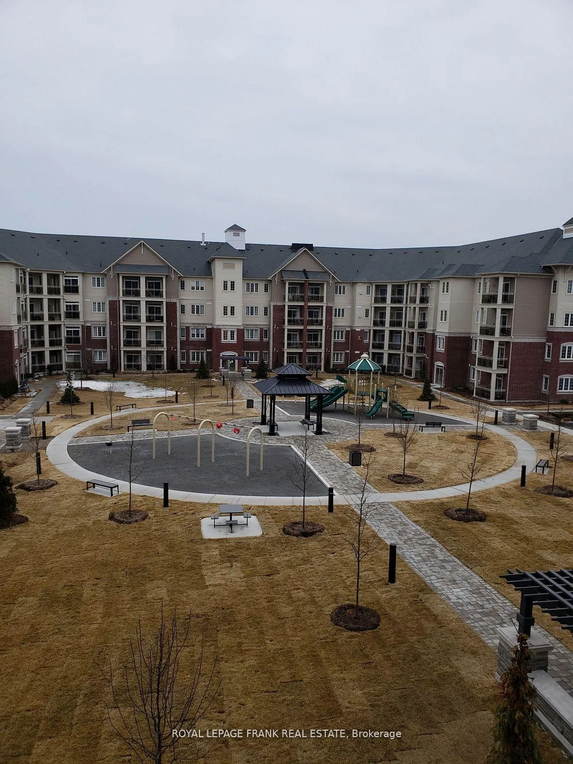 Photo 19 of Unit 303, 80 Aspen Springs Drive, Clarington, Bowmanville — HOMEH