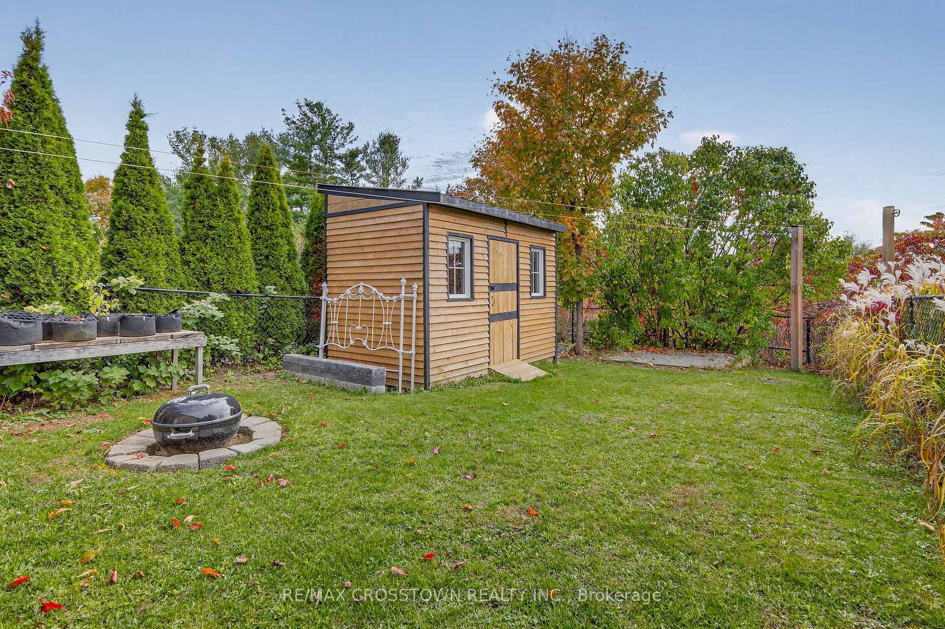 Photo 6 of 37 Seymour Crescent, Barrie, Holly — HOMEH