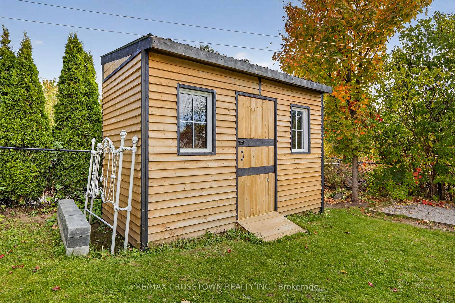 Photo 7 of 37 Seymour Crescent, Barrie, Holly — HOMEH