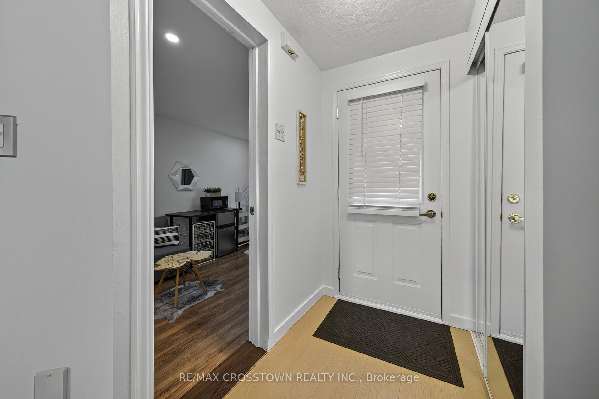 Photo 11 of 37 Seymour Crescent, Barrie, Holly — HOMEH