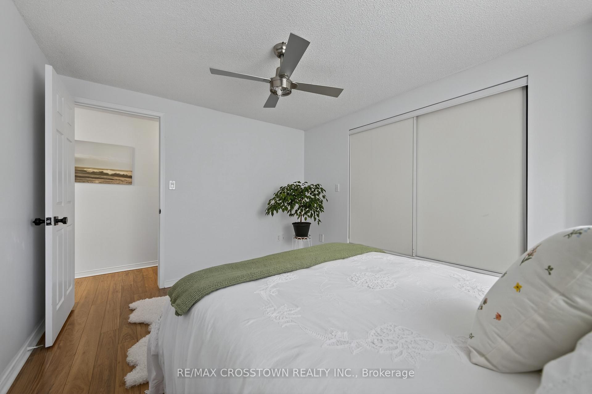 Photo 30 of 37 Seymour Crescent, Barrie, Holly — HOMEH