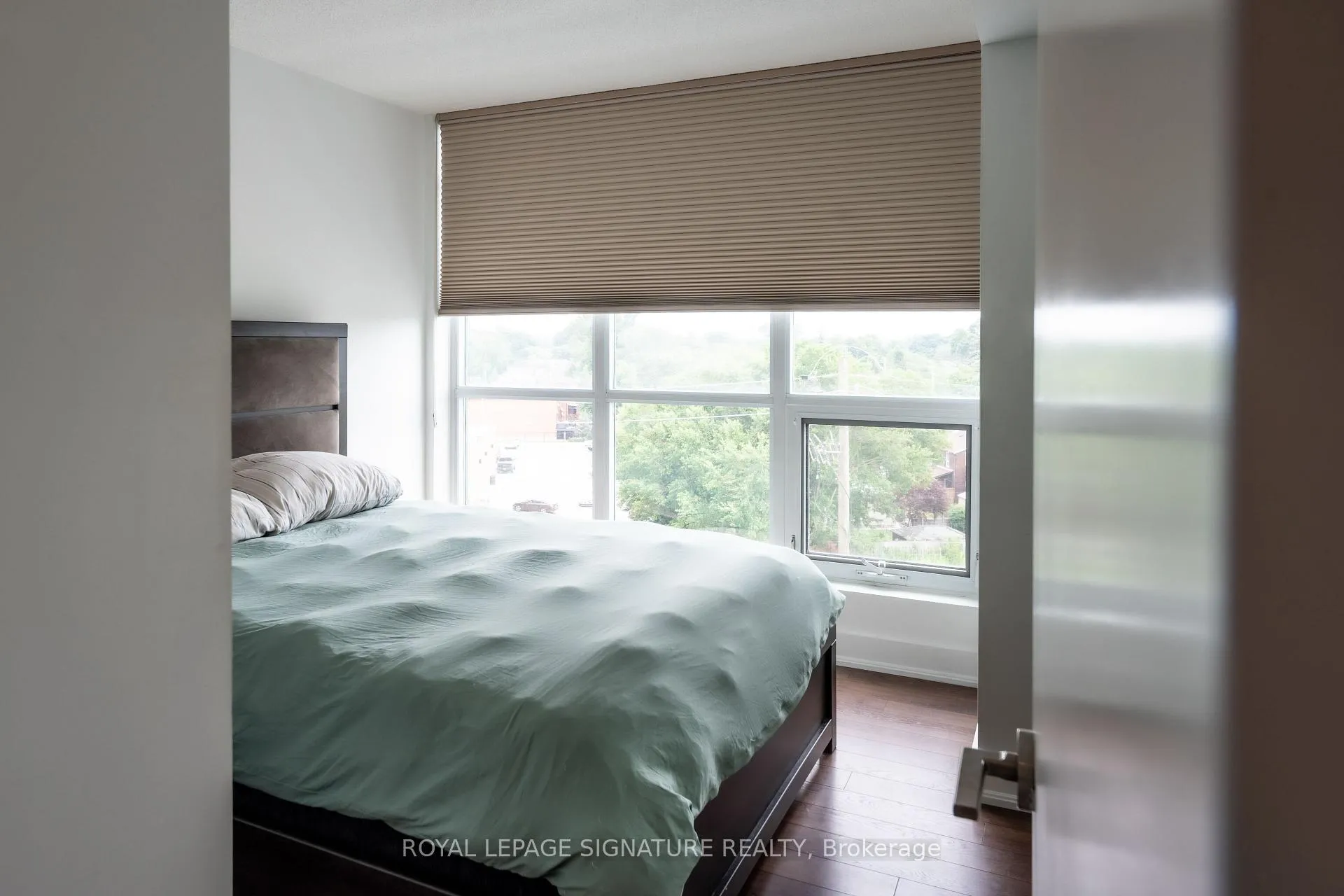 Photo 4 of Unit 603, 1048 Broadview Avenue, Toronto, Broadview North — HOMEH