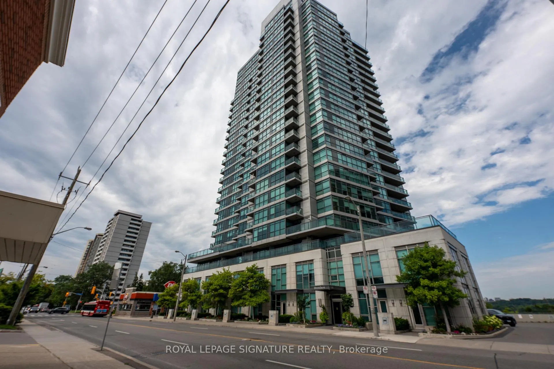 Photo 11 of Unit 603, 1048 Broadview Avenue, Toronto, Broadview North — HOMEH