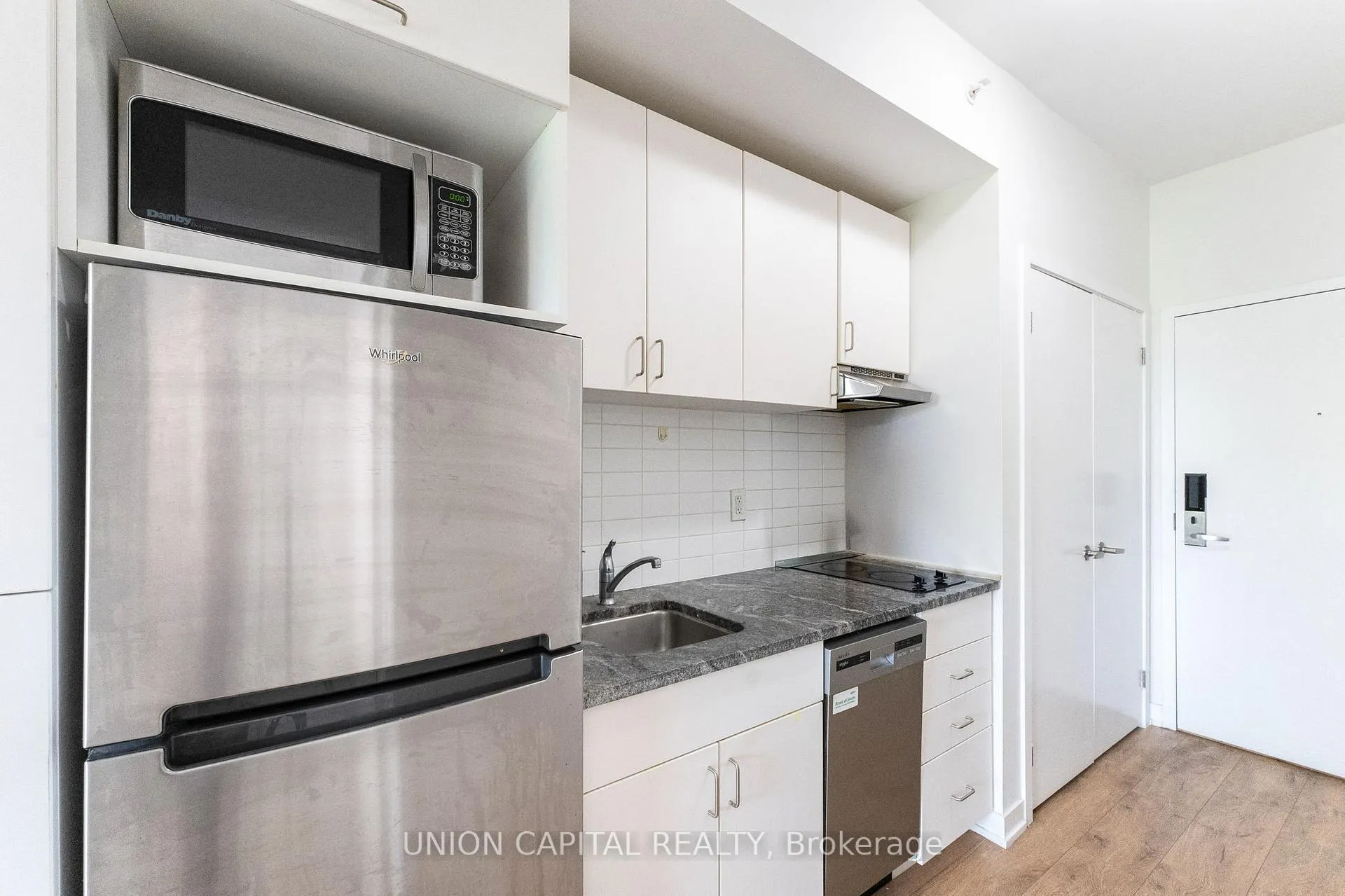Photo 6 of Unit 301, 1800 Simcoe Street, Oshawa, Samac — HOMEH