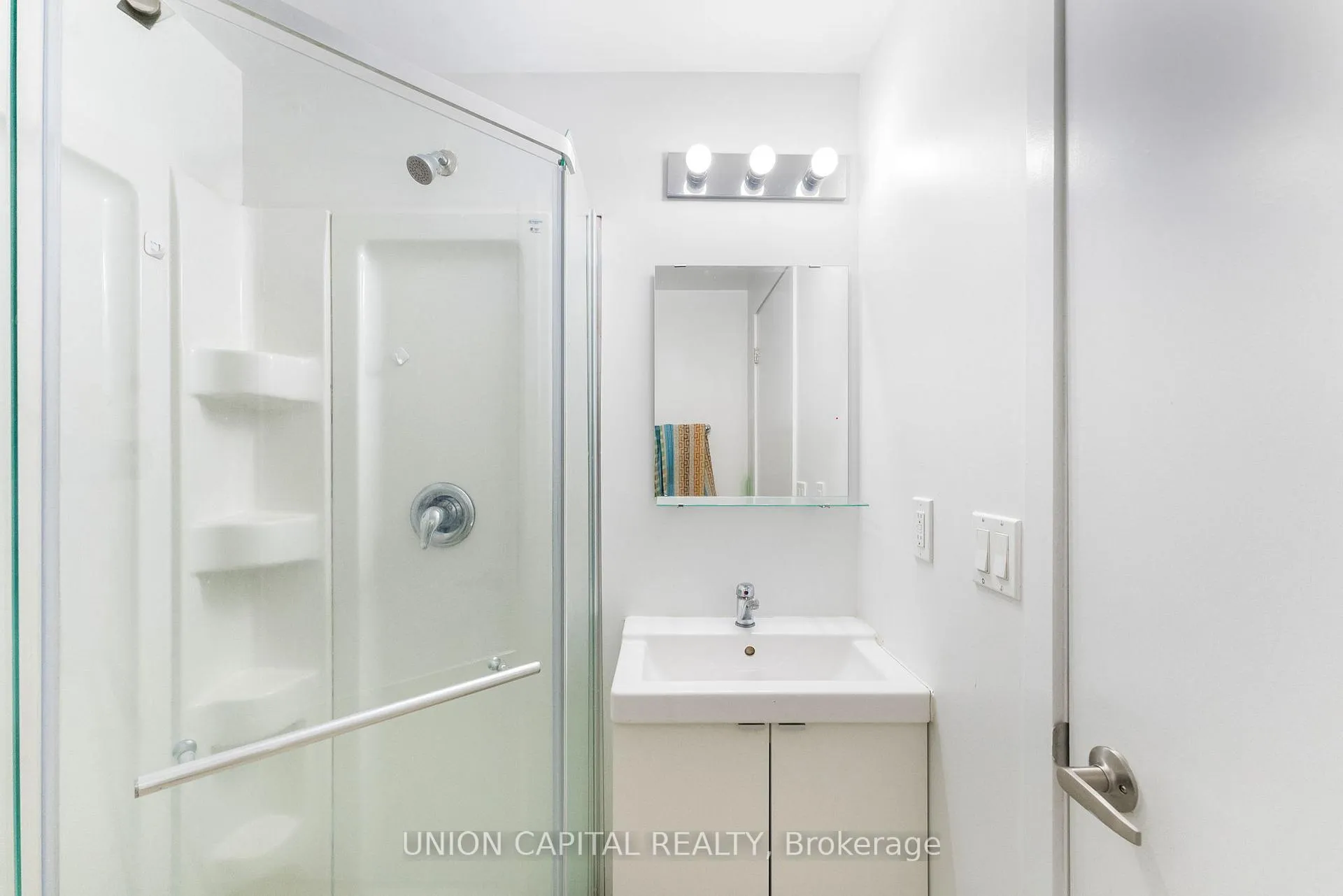 Photo 15 of Unit 301, 1800 Simcoe Street, Oshawa, Samac — HOMEH