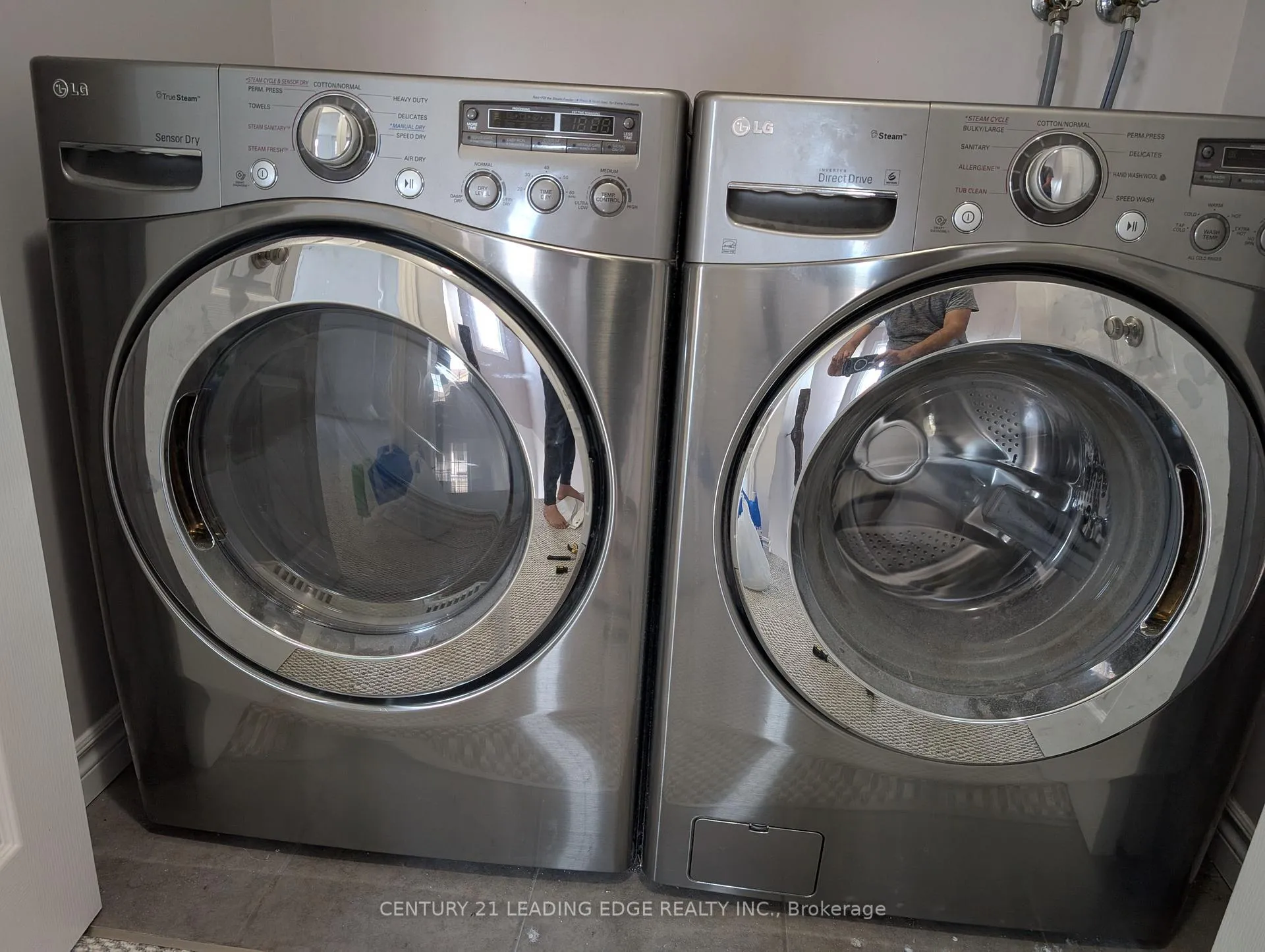 Photo 8 of Unit 11B, 55 Mooregate Crescent, Kitchener, Victoria Hills — HOMEH