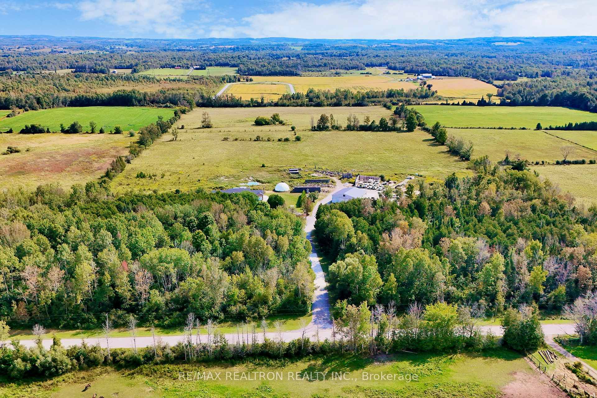 Photo 7 of 1599 Moore Drive, Cavan Monaghan, Cavan Twp — HOMEH