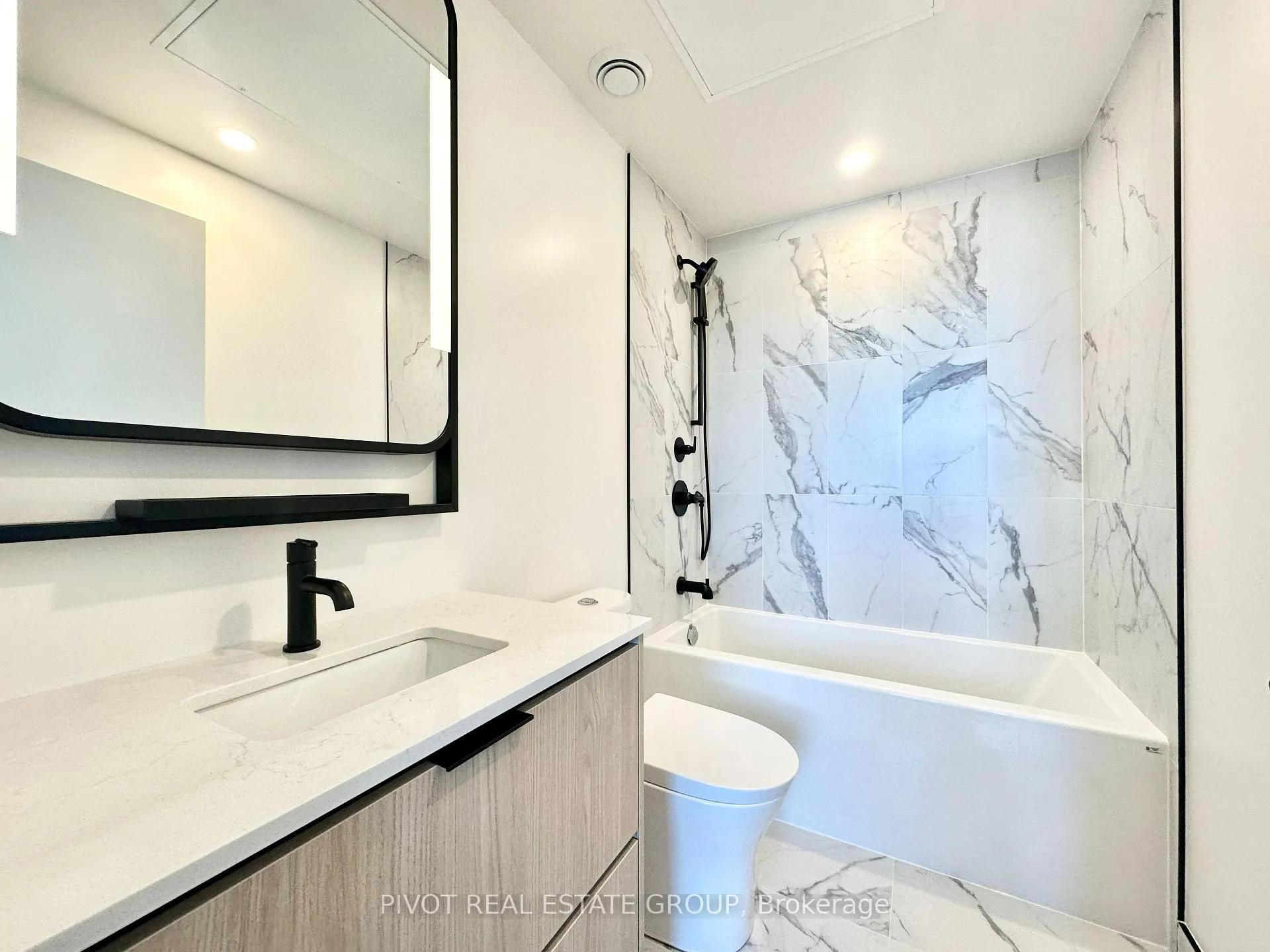 Photo 14 of Unit 1114, 1050 Eastern Avenue, Toronto, The Beaches — HOMEH
