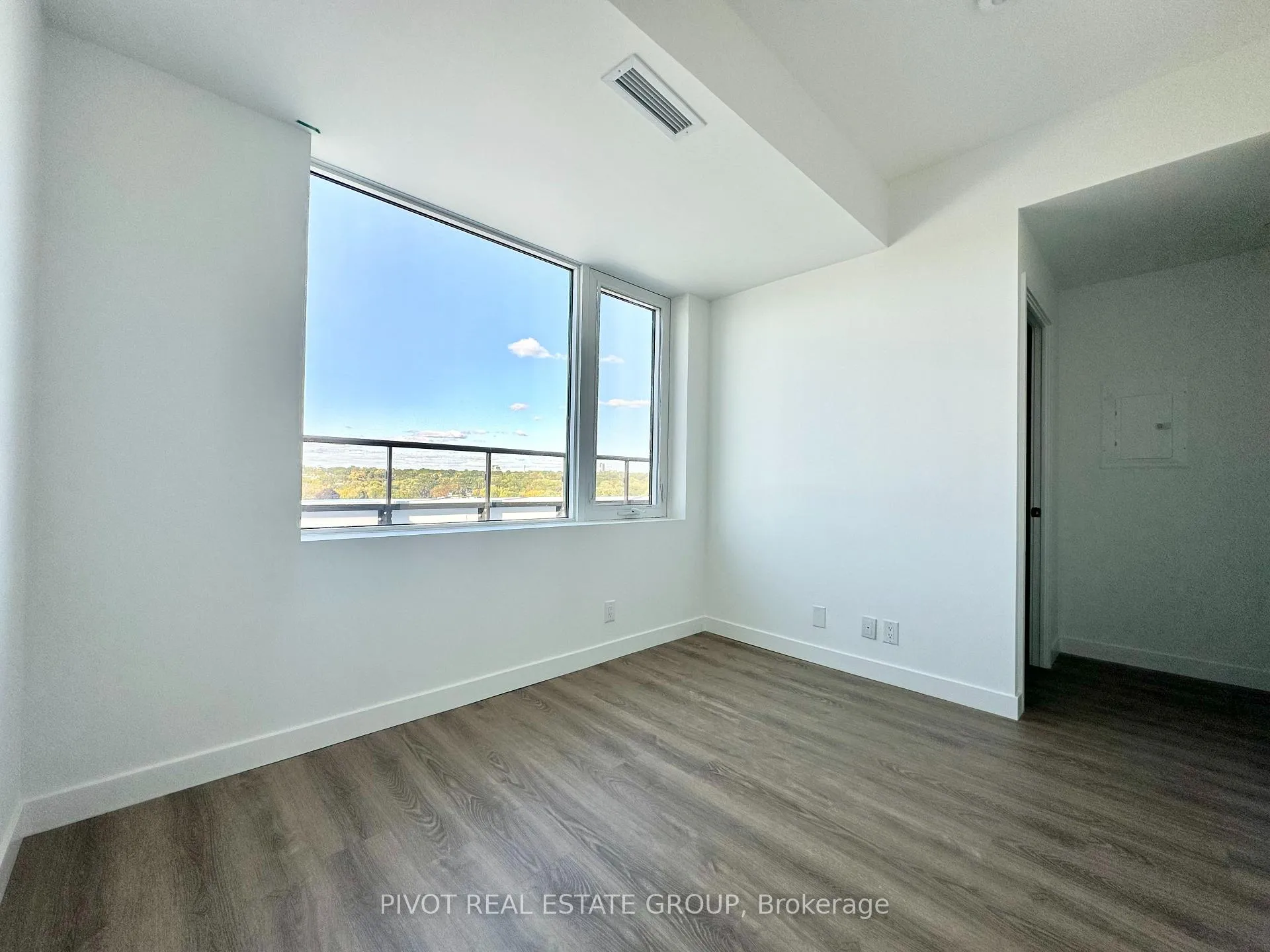 Photo 23 of Unit 1114, 1050 Eastern Avenue, Toronto, The Beaches — HOMEH