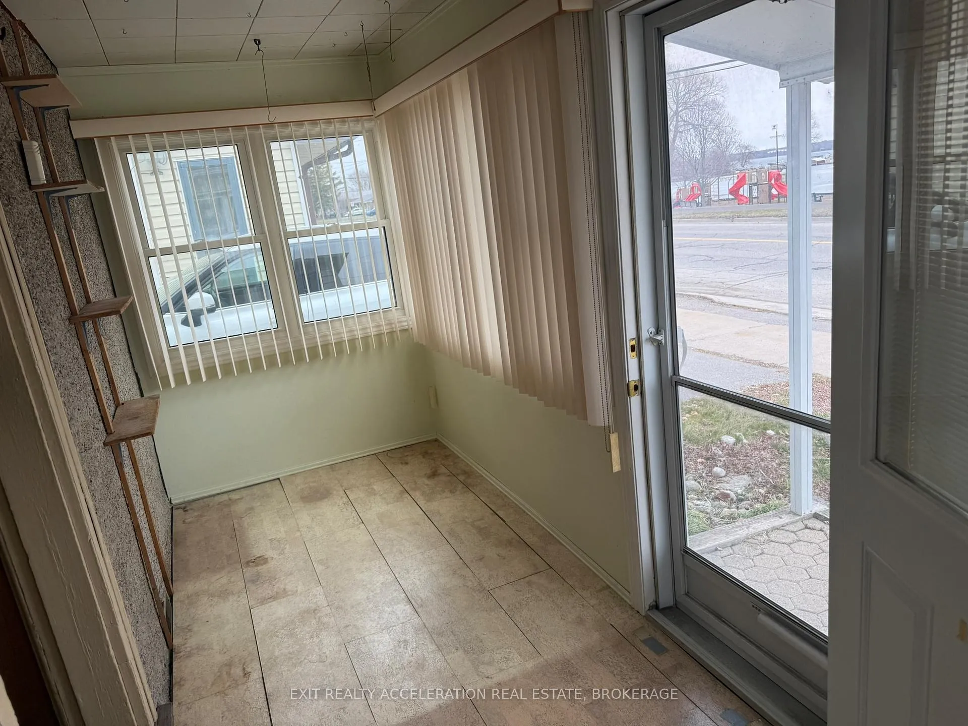 Photo 4 of 167 Main Street, Deseronto, Deseronto (Town) — HOMEH