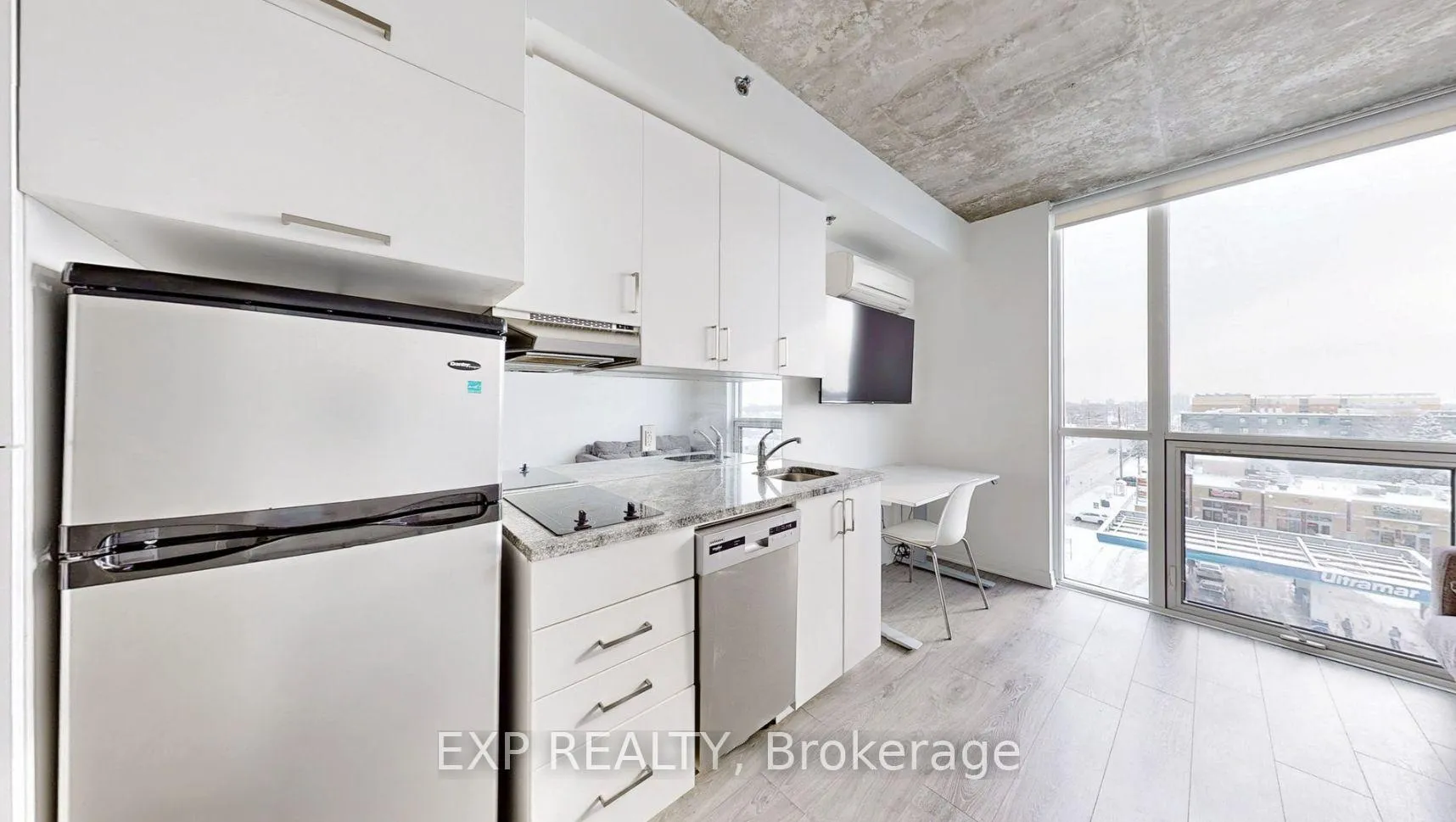 Photo 10 of Unit 502, 1900 Simcoe Street N, Oshawa, Samac — HOMEH