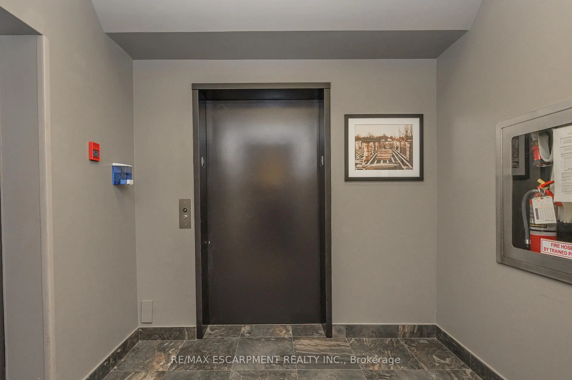 Photo 9 of Unit 403, 50 Main Street, Hamilton, Cootes Paradise — HOMEH