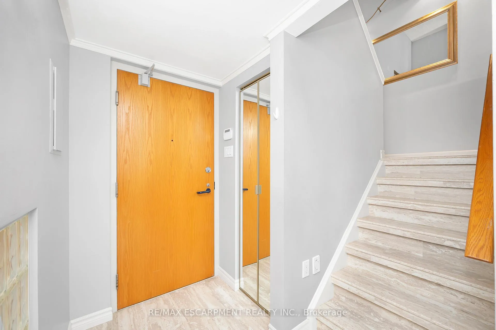 Photo 12 of Unit 403, 50 Main Street, Hamilton, Cootes Paradise — HOMEH