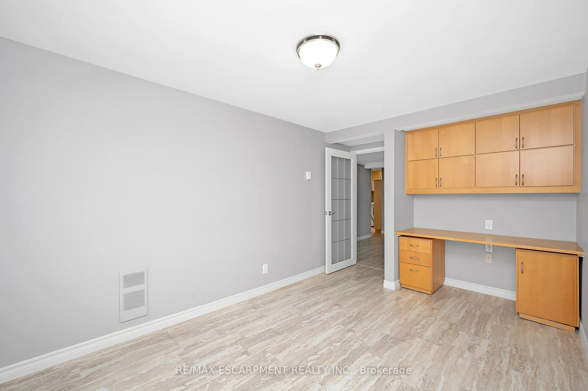 Photo 29 of Unit 403, 50 Main Street, Hamilton, Cootes Paradise — HOMEH