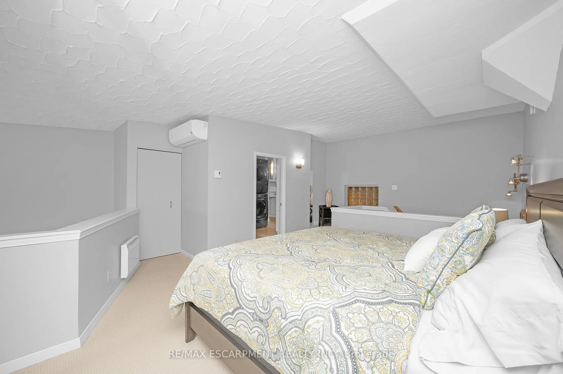 Photo 31 of Unit 403, 50 Main Street, Hamilton, Cootes Paradise — HOMEH