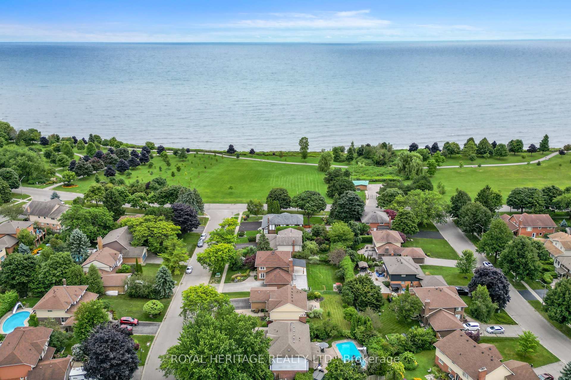 Front of 72 Lake Driveway
