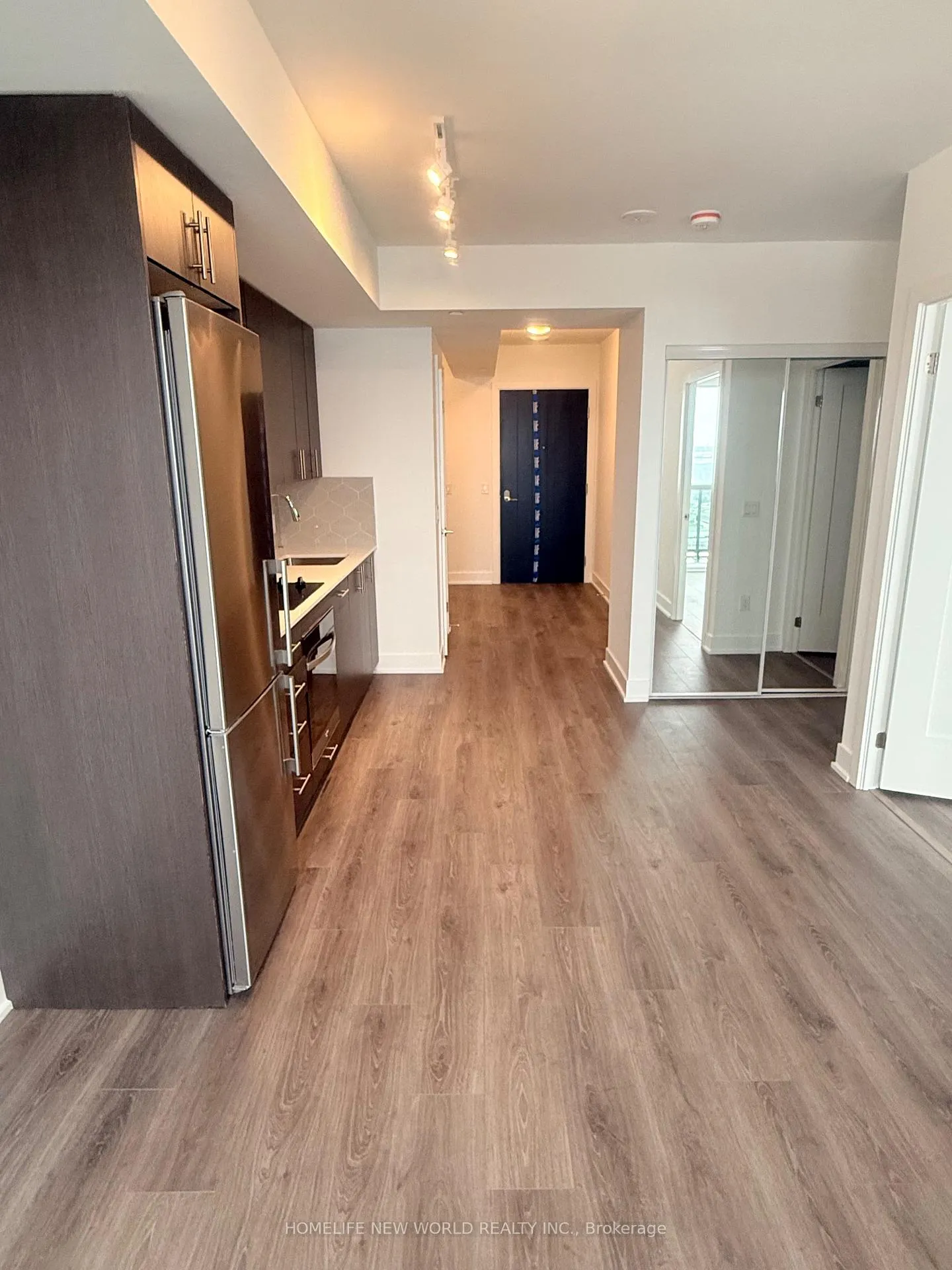 Photo 3 of Unit 2301, 2545 Simcoe Street N, Oshawa, Windfields — HOMEH