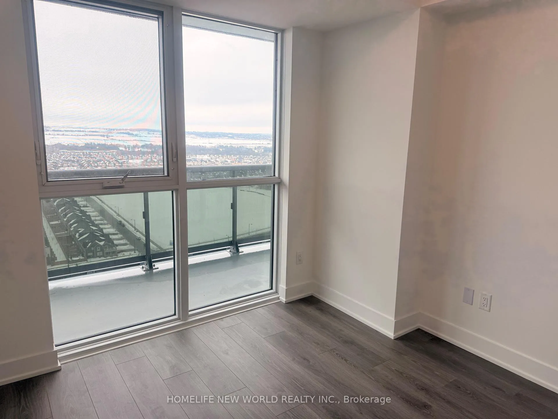 Photo 11 of Unit 2301, 2545 Simcoe Street N, Oshawa, Windfields — HOMEH