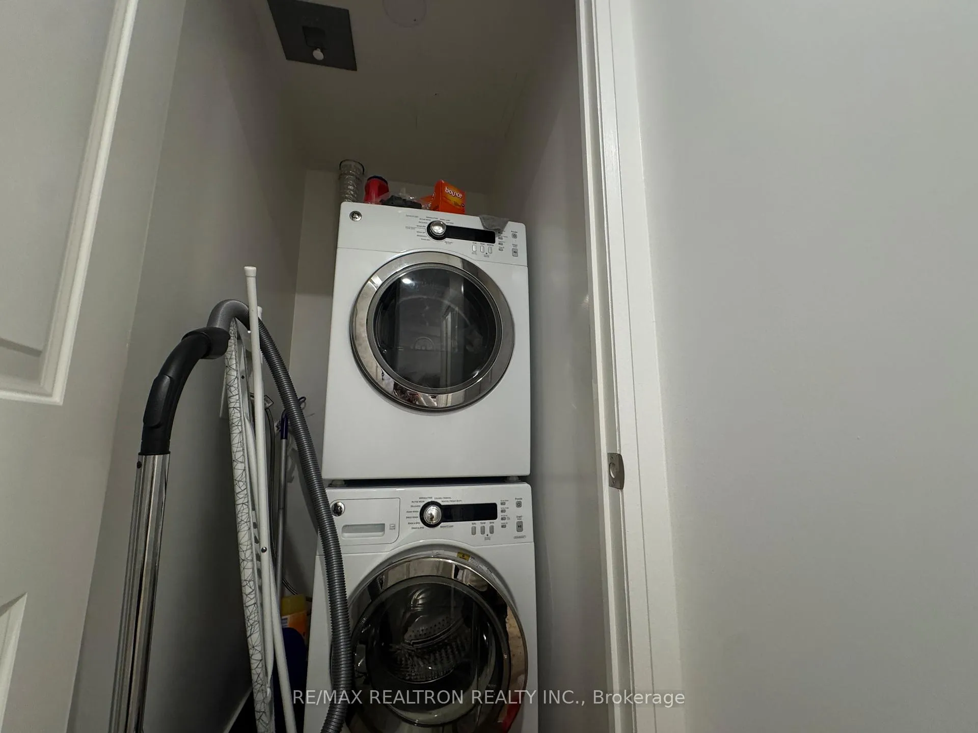 Photo 12 of Unit 615, 7171 Yonge Street, Markham, Grandview — HOMEH