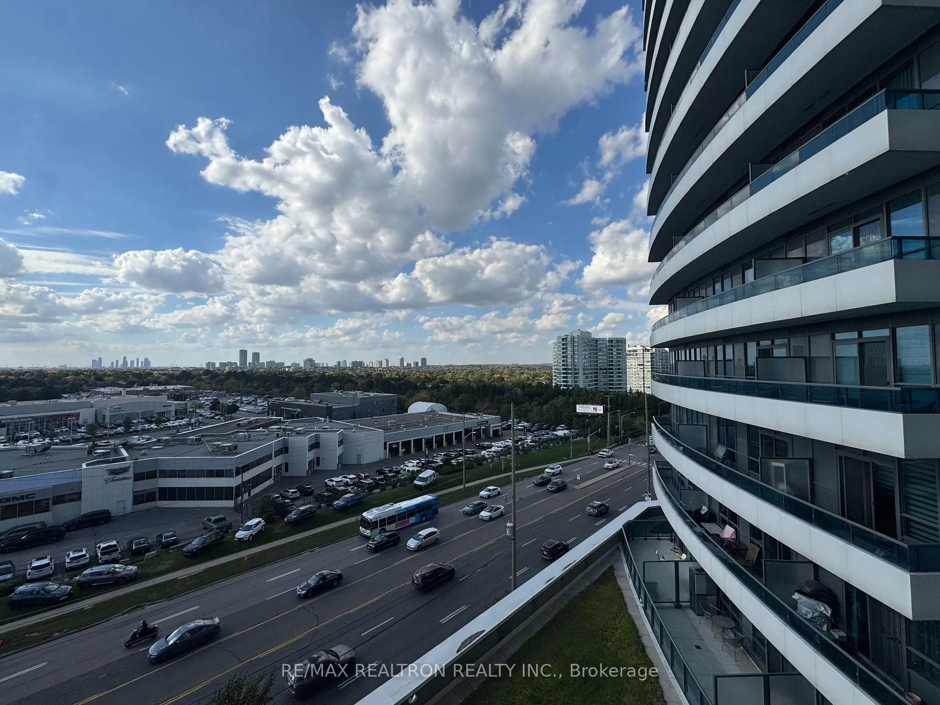 Photo 17 of Unit 615, 7171 Yonge Street, Markham, Grandview — HOMEH