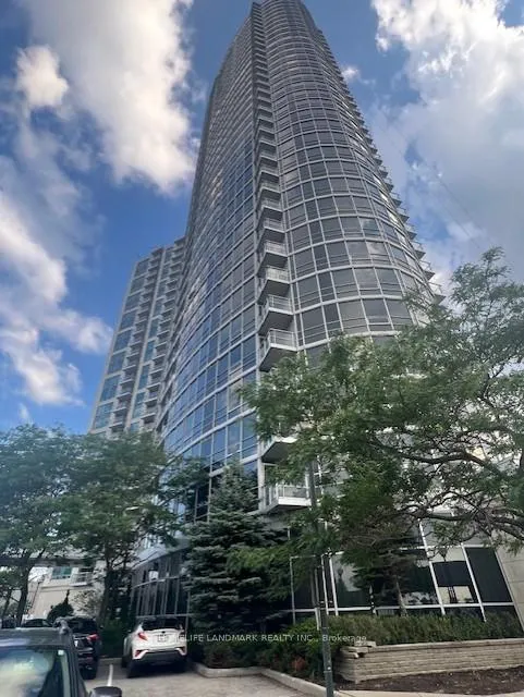 Front of Unit 1912, 83 borough Drive
