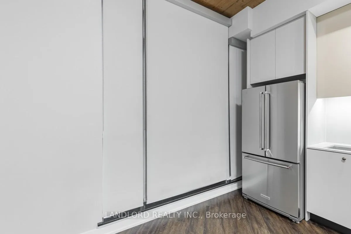 Photo 4 of Unit 606, 8 Gladstone Avenue, Toronto, Little Portugal — HOMEH